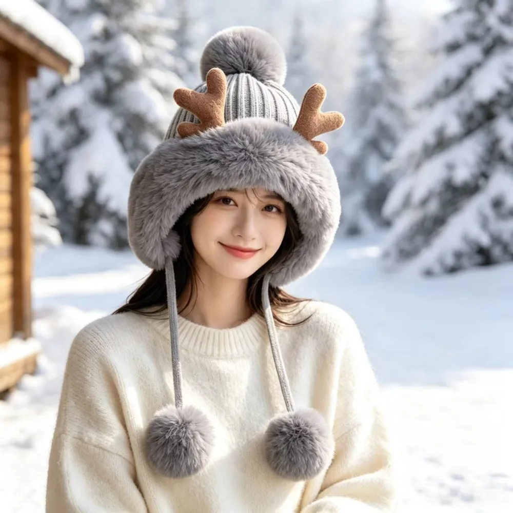 Cute Thick Knit Trapper Hat Deer Antler Design Pom-Pom Detail Knit Beanie Warm Insulation Winter Hat Winter Season