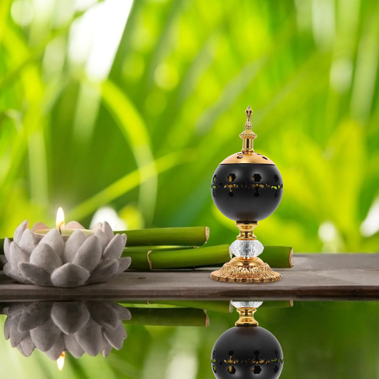 

Iron Art Incense Burner Hollow Censer Metal nament Decor Household Aroma Stove Practical Gift Study Bedroom Sauna Yoga