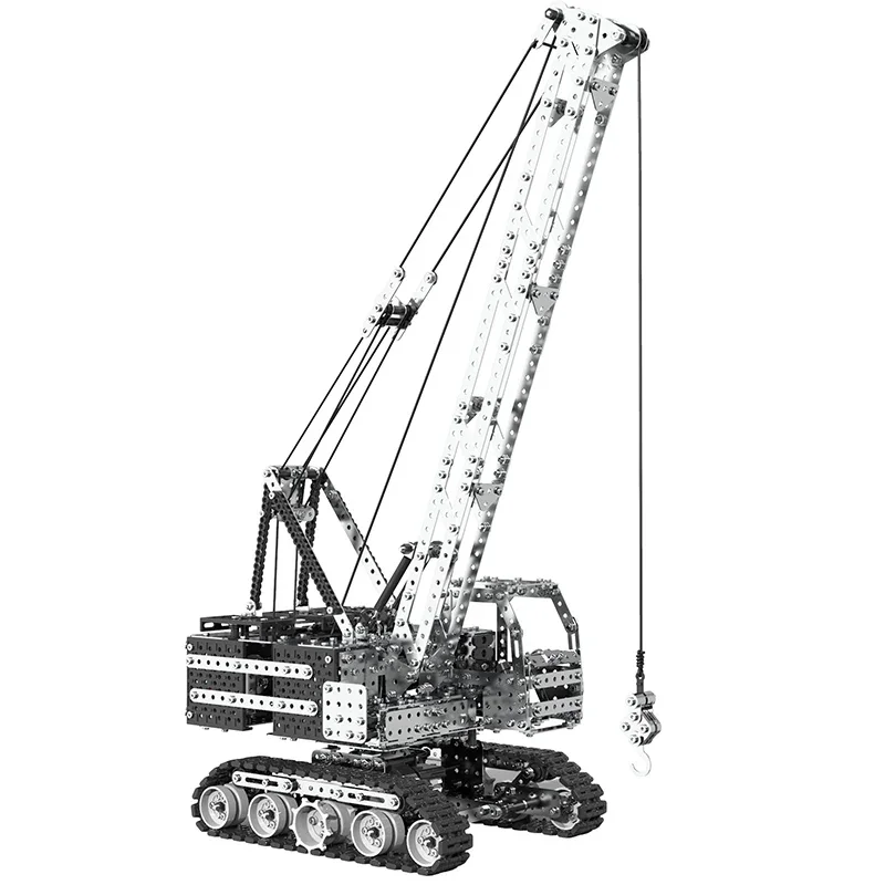 Modèle militaire assemblé en métal