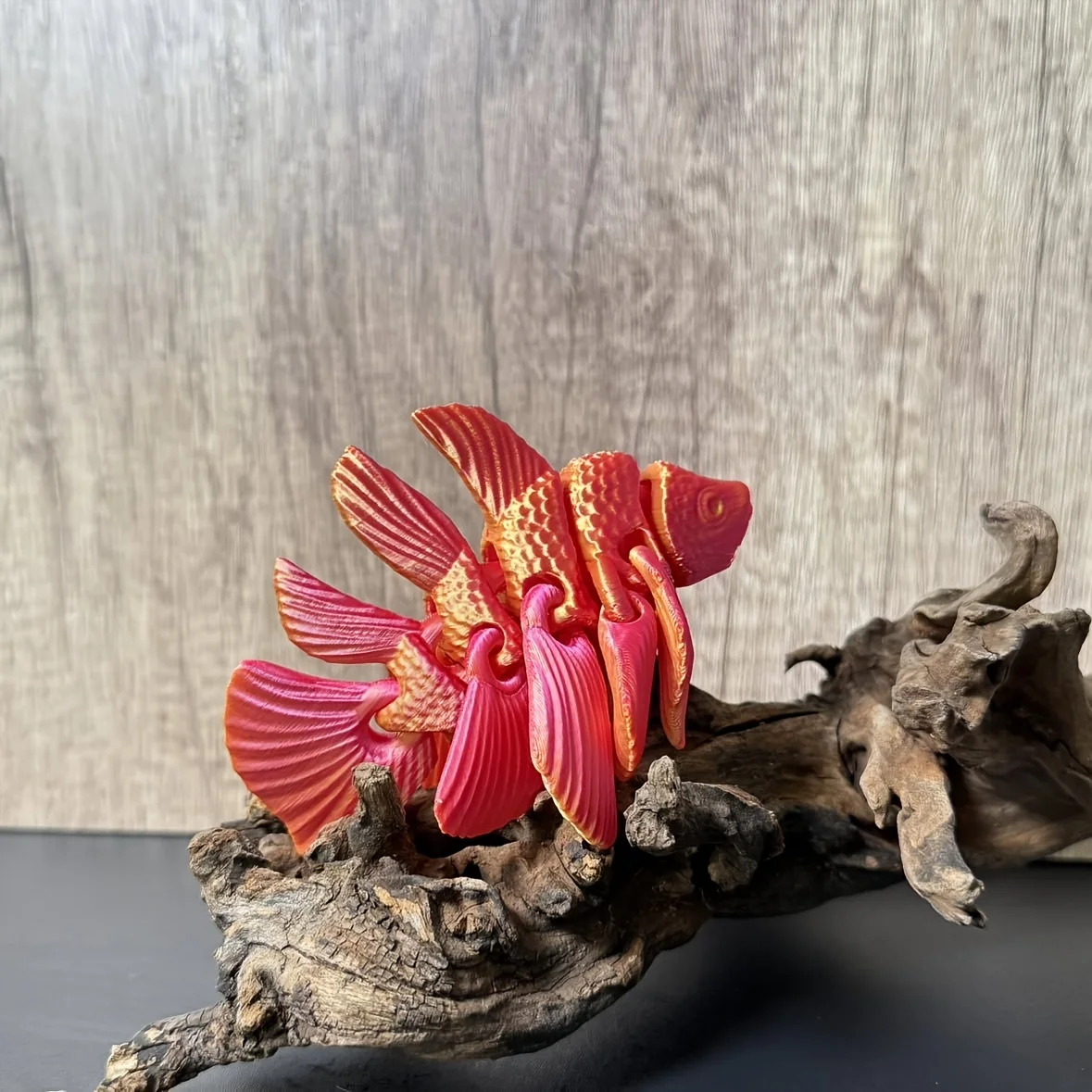 تمثال ديكور سمكة مطبوع ثلاثي الأبعاد - تصميم معقد مستوحى من الرسوم المتحركة، ديكور منزلي داخلي/خارجي من البلاستيك المتين لجميع القديسين