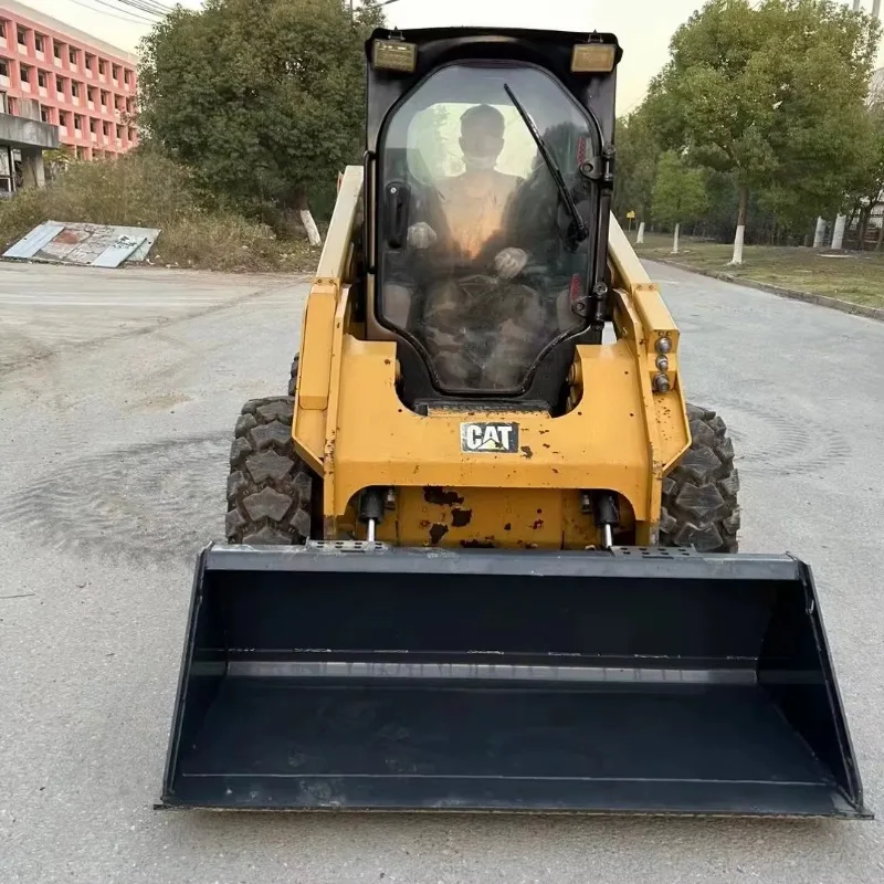 Wholesale Mini Skid Steer Loader New Condition Multi-Function Front Track Loaders Motor Pump Gear PLC Engine Core Cheaply Sold