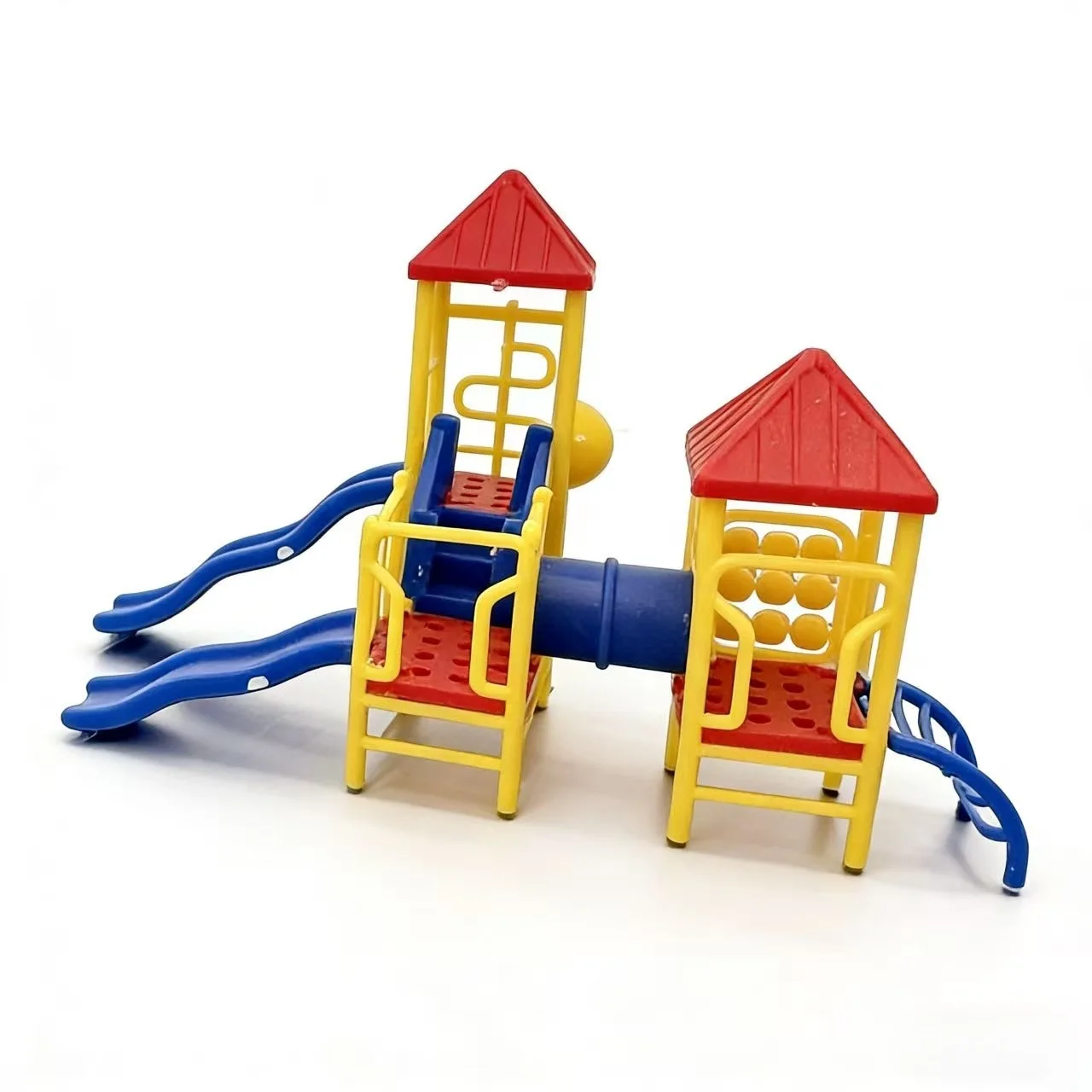 Zufällige Farbe 1 Stück Simulations-Mini-Rutsche Modell DIY Bausatz Sandtisch Spielplatz Szenerie Materialien Maßstab 1/75 1/150 Diorama-Sets – Detail 4