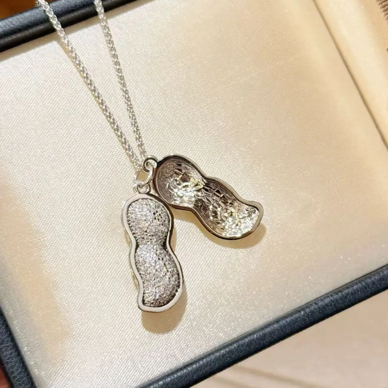 100% 925 فضة لامعة شل تمهيد AAA الزركون الفول السوداني القلائد للنساء غرامة مجوهرات