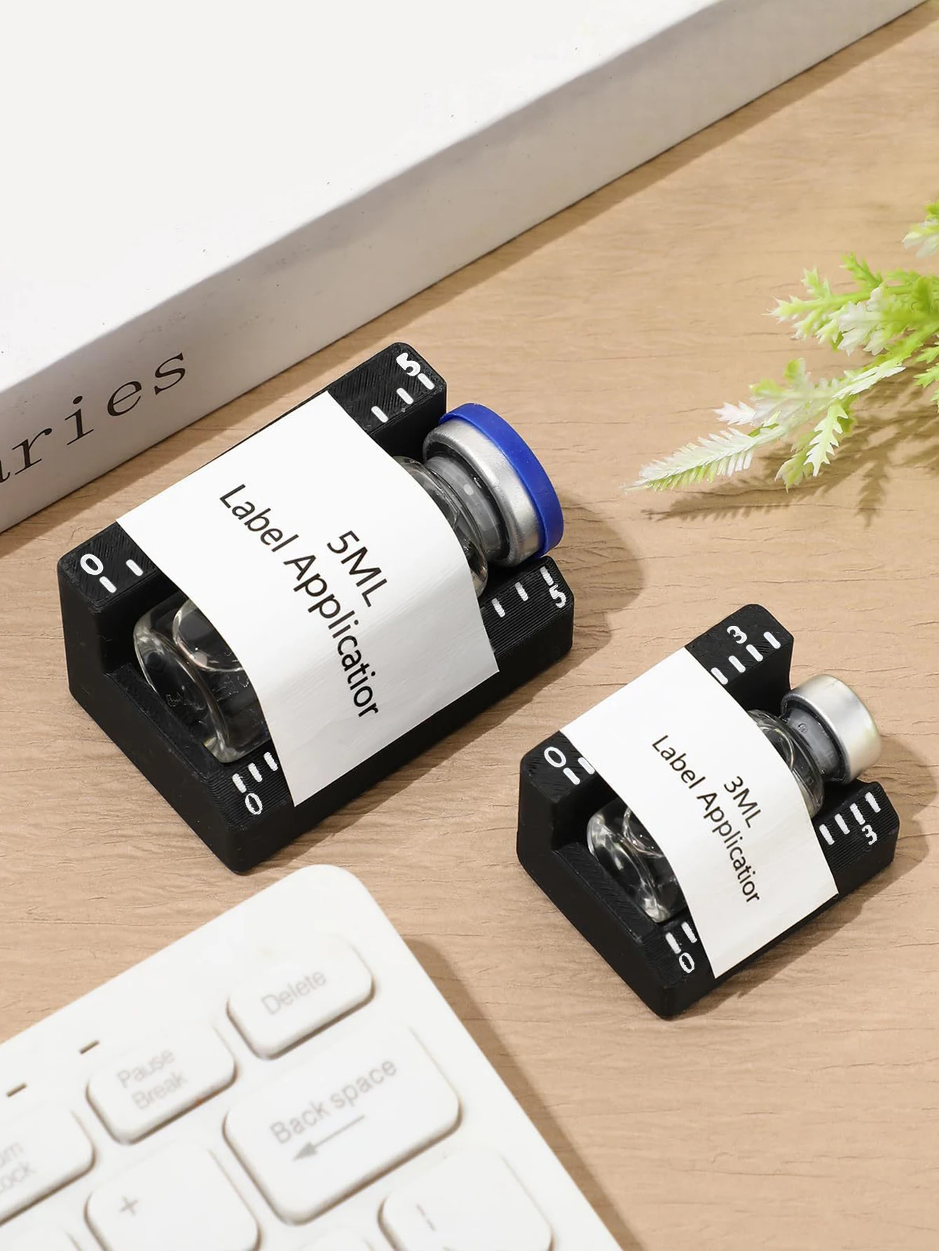 3ml/5ml Fläschchen-Etikettenapplikator Einfache Ausrichtung Präzises Aufkleberwerkzeug Wiederverwendbares Zeitsparendes Etikettierwerkzeug-Set für Kleine Flaschen – Detail 1