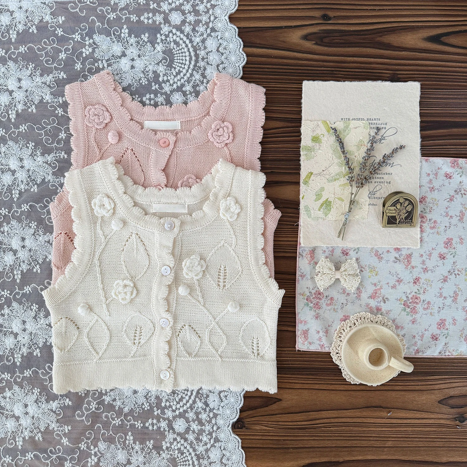 Girls Jacquard Flower Vest Toddler Crochet Cable Knit Retro Style Baby Clothes Cotton Sleeveless Sweater Top