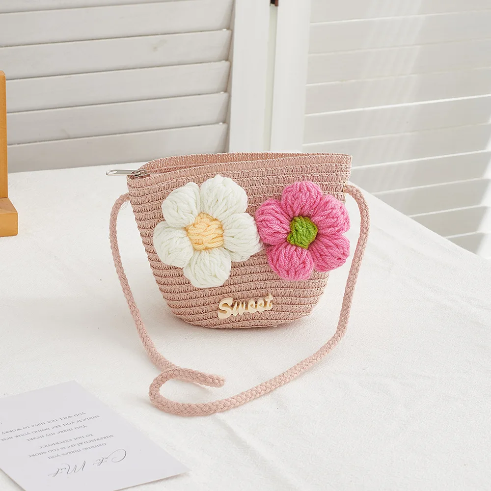 

Summer Baby Girls Small Straw Woven Shoulder Bags Outdoor Travel Kids Crossbody Bucket Bag Casual Flower Children Coin Purse