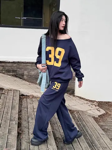 여성용 세트 18-25세 2024년 가을 두 조각 세트 운동 레트로 하이 스트리트 캐주얼 여성용 두 조각 세트 운동 세트