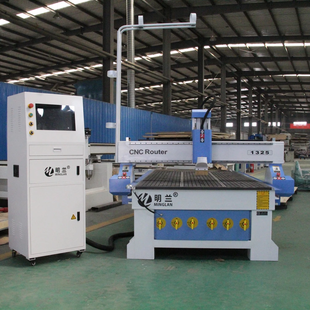 Vendita calda 3 assi 3KW A11/Mach3/NCSTUDIO+PC Router di CNC 1325 per macchina per incidere di legno MDF CNC