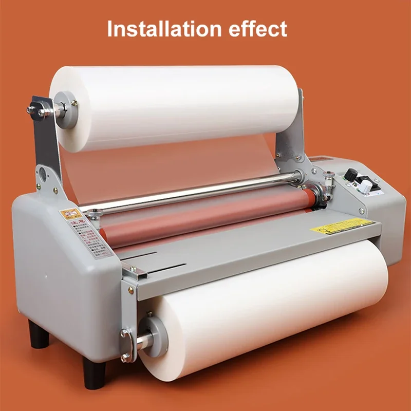 ترقية A2 44 سنتيمتر * 200 متر لمعان فيلم شفاف ماتي الغزل المغلفة بالحرارة BOPP التعبئة والتغليف البلاستيكية