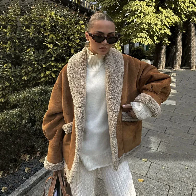 Trendy and Vintage 2024 Autumn/Winter Women\'s Wool Blend Coat - Loose Collar Sheepskin Jacket with Streetwear Style