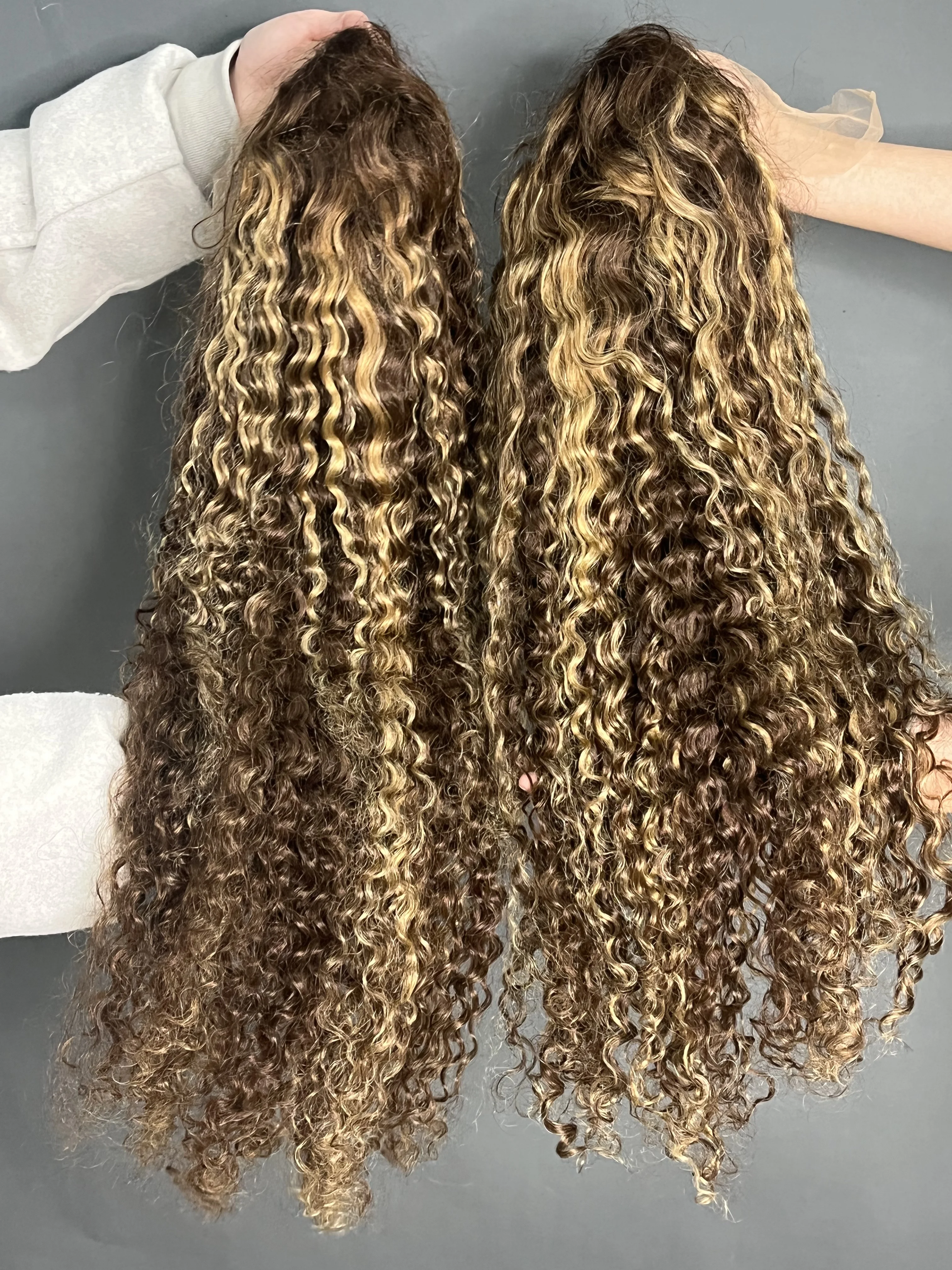 

Кудрявые парики из натуральных волос Deep Wave 250% плотности, 34 дюйма, с блонд-оттенками, HD Ombre, с кружевной передней частью 13x6, предварительно выщипанные, с кружевной фронтальной частью 13x4