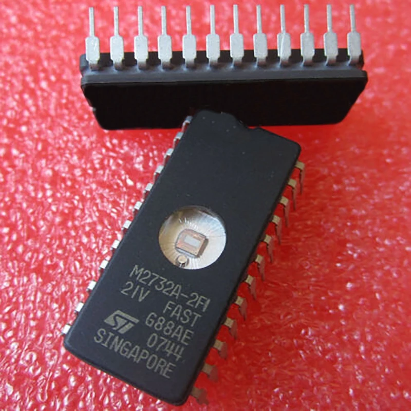 5PCS M2732A-2F1 M2732A EPROMs ST CDIP24 NEW