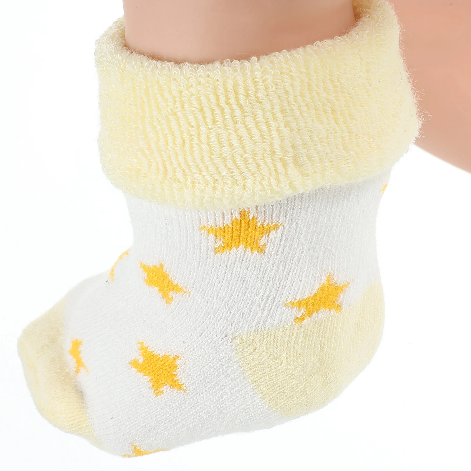 5 أزواج من الجوارب القطنية للرضع جوارب شتوية دافئة للأطفال حديثي الولادة غير قابلة للانزلاق عالية القطع للطقس البارد ملابس يومية