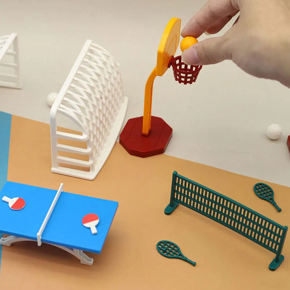 

Набор из 2 предметов: реалистичные аксессуары для мини-бассейна для кукольного домика (плавательные круги, пляжные шезлонги, зонт, спортивное оборудование) для летнего сказочного сада