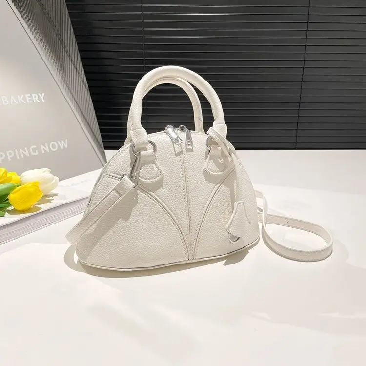 กระเป๋าครอสบอดี้ดีไซน์ใหม่ปี 2025 - กระเป๋าสะพายทรงกล่องสไตล์มอเตอร์ไซค์พร้อมสายปรับได้, กระเป๋าสะพายไหล่ขนาดเล็กสีชมพูสำหรับผู้หญิง