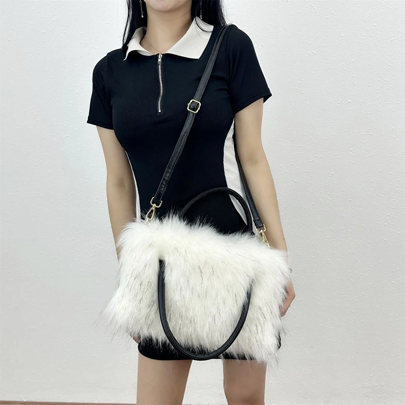 

2025 Luxury New Design Women's Faux Fur Handbag Winter Soft Warm Bag Girls Fluffy Large Capacity Tote Bag High Quality Fur Purse