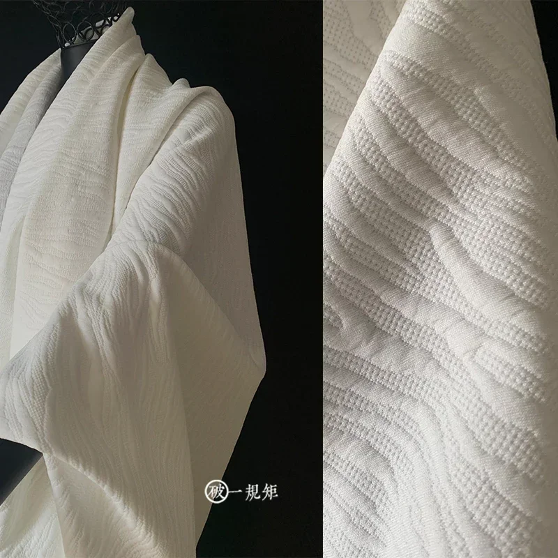 

Трикотажная дизайнерская ткань с рябью, трехмерный космический хлопок, плотная, мягкая для одежды, ручная работа, материал для шитья своими руками, ткань