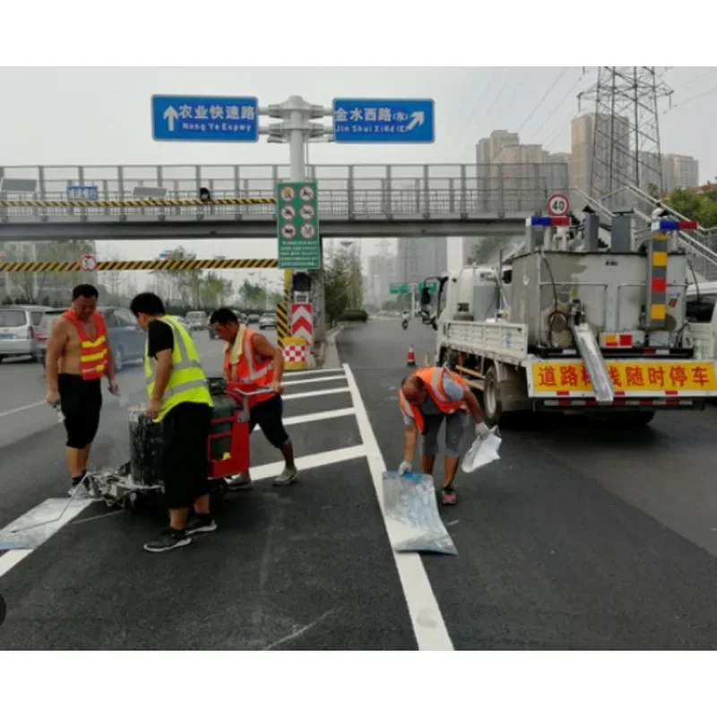 Road Marking Machine Traffic All Kinds of Road Paint Machine and Road Marking Machine