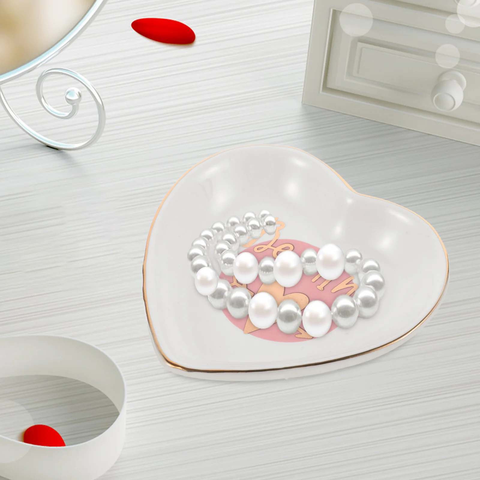 

Decorative Romantic Buyer Organizer Jewellery Holder Heart Shaped Dish Home Jewelry Plate