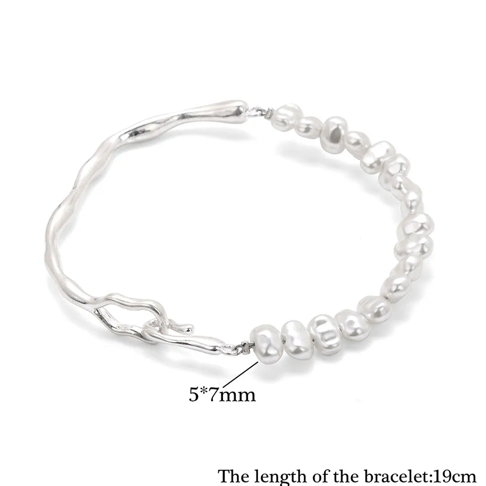 Elegant Retro Faux Pearl Curved Tube Bracelet for Women Fashion Bridesmaid Beaded Hand Jewelry Unique Colorfast Gift