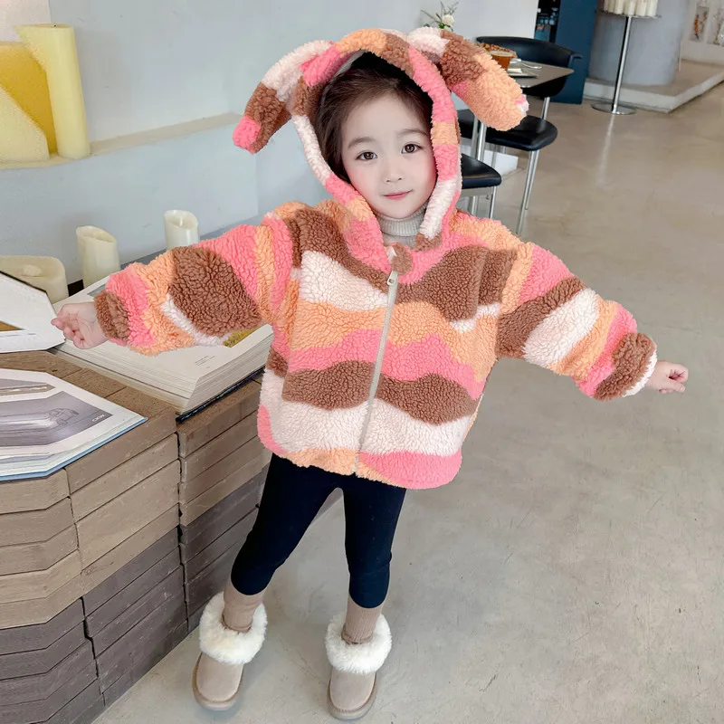 

2024 Spring/Winter Kids Hooded Jacket Girls Casual Coat Cartoon Camouflage Warm Plush Outdoor Baby Coat 2-8 years