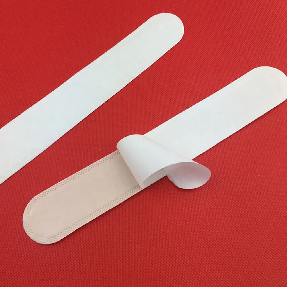 

40Pcs Ergonomic Disposable Hat Liner Pad Sweat-Absorption Sticker for Men Women Caps Sweatband Non-Woven Sweat Pads Outdoor