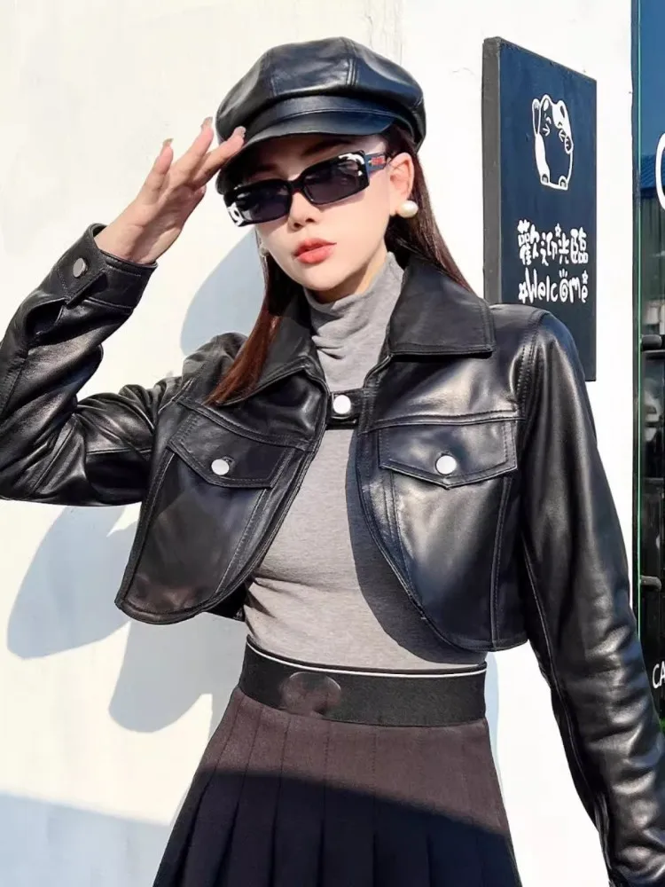 Cappotto corto da moto in vera pelle nera da donna con bottone singolo Slim Fit manica lunga colletto rovesciato giacca Punk in vera pelle di pecora