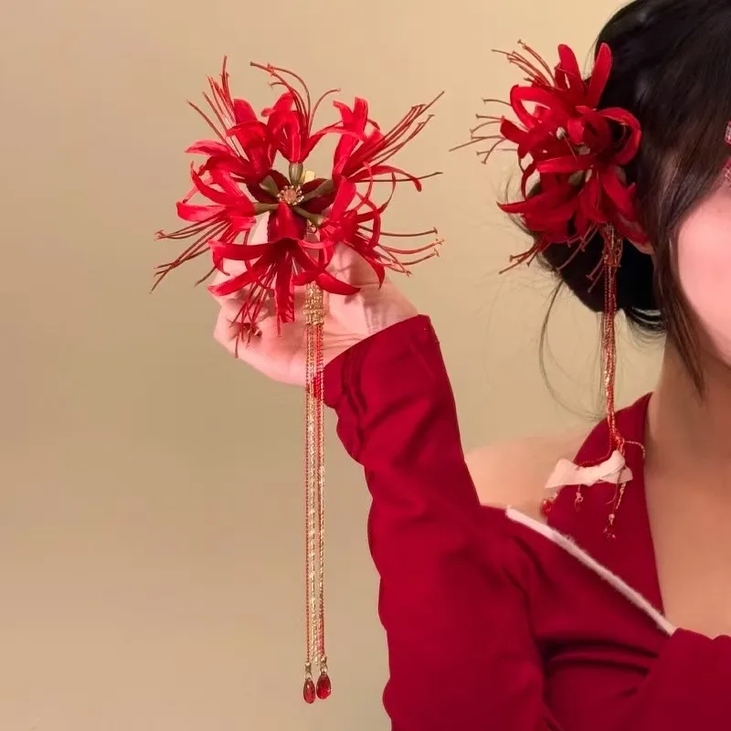 Retro Red Flower Grip Clip Red Spider Lily Hairpin For Women Birthday Wedding Party Decor Hair Accessories