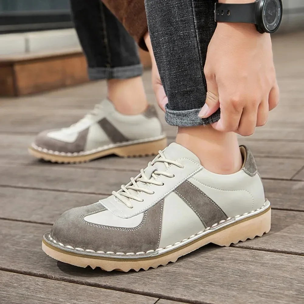 

Men's Golf Shoes Breathable Leather Golf Shoes Non-Slip Spikeless Golf Trainers Outdoor Non-Slip Sports Lace Up Golf Trainers