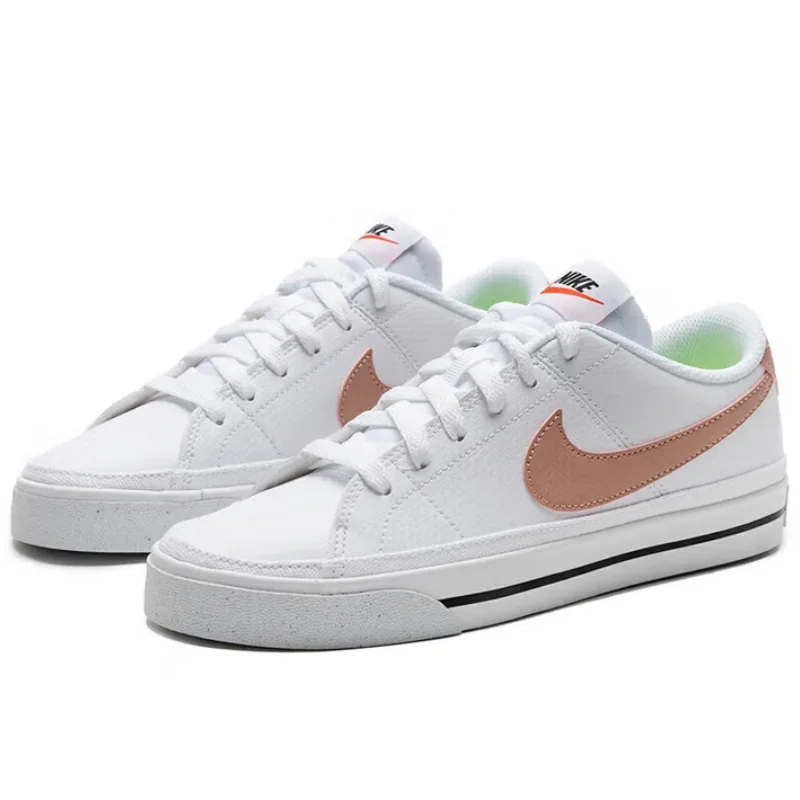 

Легкие и удобные уличные женские туфли для скейтбординга Nike New Court, прочные и износостойкие, подходят для повседневного ношения, низкие белые кроссовки, модные и универсальные белые туфли на плоской подошве, обязательный для женщин Dh3161-103