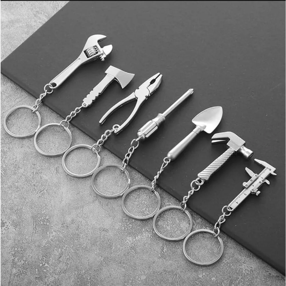 Rollenspielset, Mini-Konstruktion, Multi-DIY-Spielzeug, kleine Werkzeuge, Metall-Schlüsselanhänger, verschiedene Designs für kreatives Spielen, Geschenk, Auto-Schlüsselanhänger – Detail 5