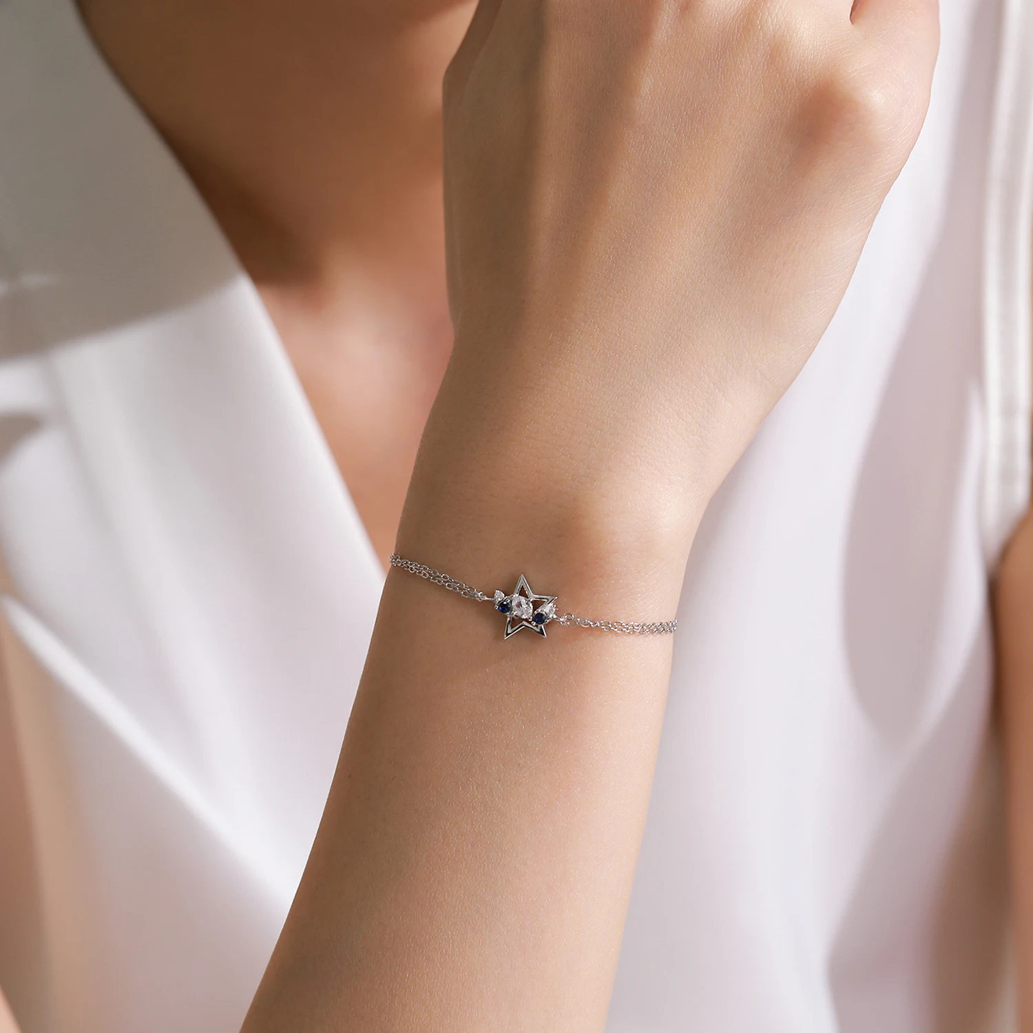 

Браслет из серебра 925 пробы с блестящими цирконами в форме звезды, двойной слой, для женщин, летний, для вечеринок, в подарок