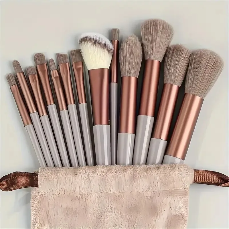 Conjunto de pincéis de maquiagem profissional com acessórios para combinação de pele, com pincéis macios, adequado para iniciantes, 13/33 peças