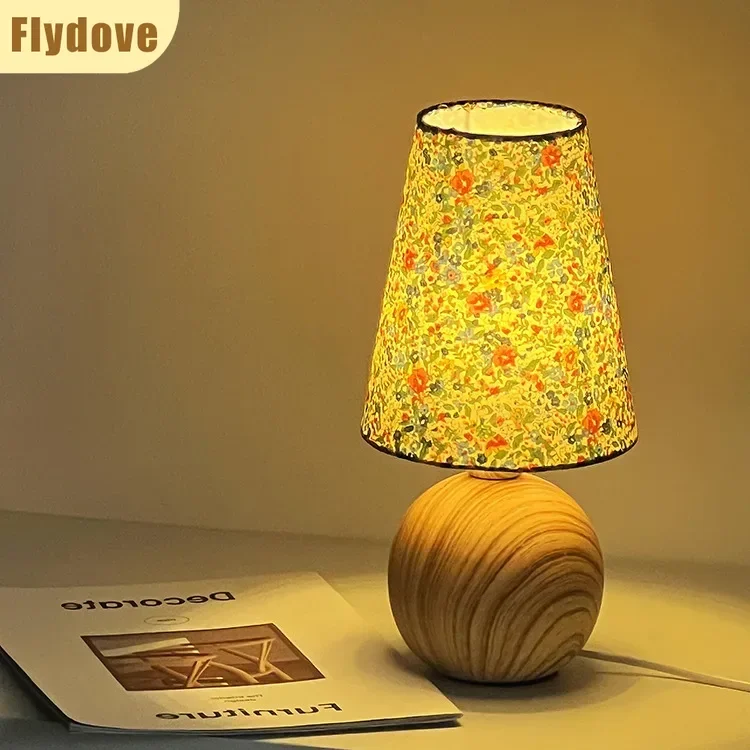 

Korean Style Floral Table Lamp Creative LED Wooden Table Lamp Bedroom Bedside Living Room Atmosphere Decoration Lighting Fixture