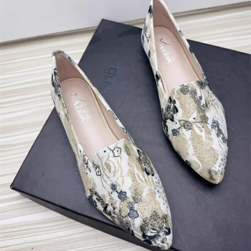 Women\'s Printed Floral Embroider Shoes Chinese Style Pointed Toe Slip-Ons Ethnic Blue Black Flats Mixed Colors Plus Sizes 48-33