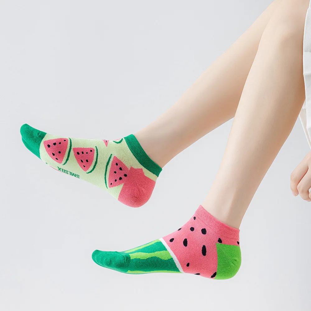 High Quality AB Asymmetrical Women's Socks Cartoon Animal Cute Men's Cotton Socks Breathable Comfortable Skateboard Socks