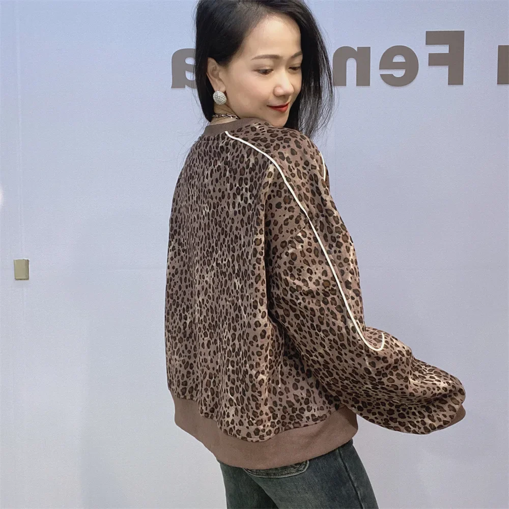 Fashion Leopard Short Sweatshirt Women Autumn Winter Thicken Velvet Loose O-neck Pullover Top Hot Drilling Bunny Casual Hoodies