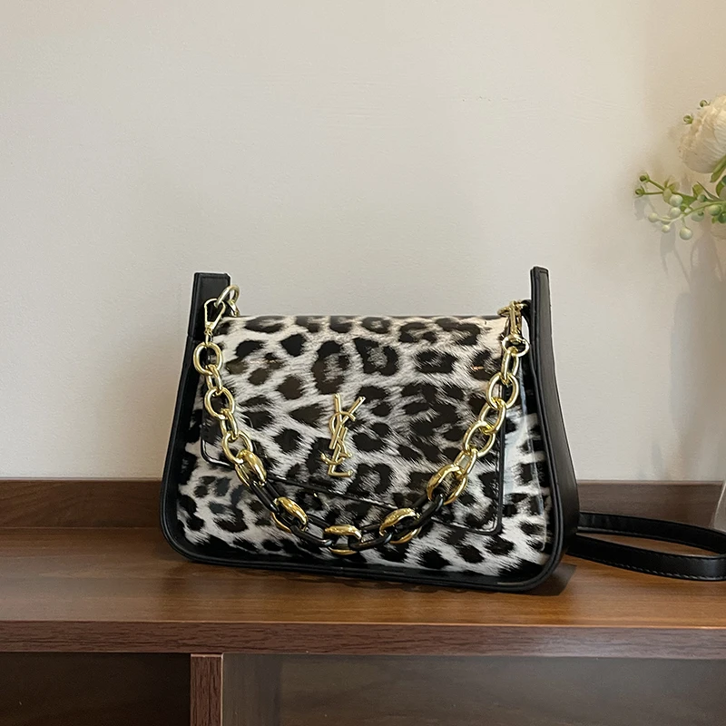 

Elegant Women's Handbag Premium Leather Tote Design With Adjustable Strap Popular Classic By Famous Designer