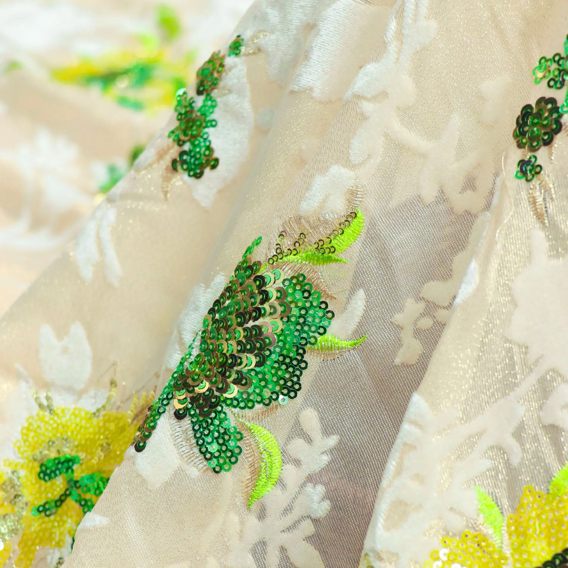 

Three-Dimensional Flower Woven Brocade Line Woven Embroidered Piece Fabric Sequin Wedding Dress Women's Fabric
