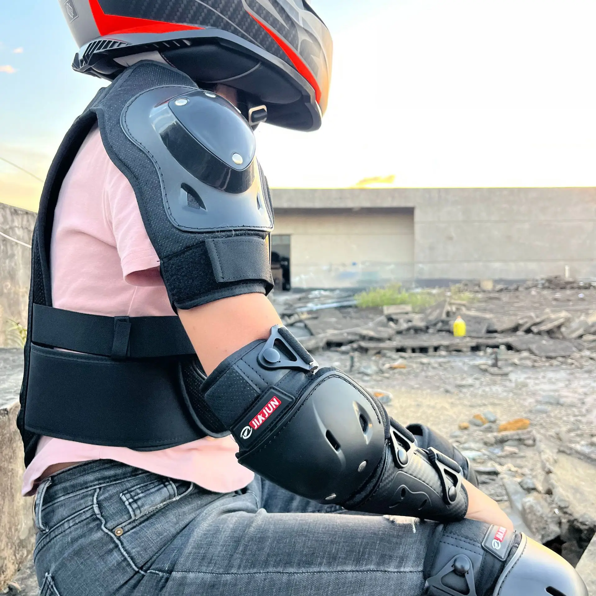 Adult armor motorcycle riding cross-country riding clothes motorcycle anti-fall wear-resistant riding clothes equipment