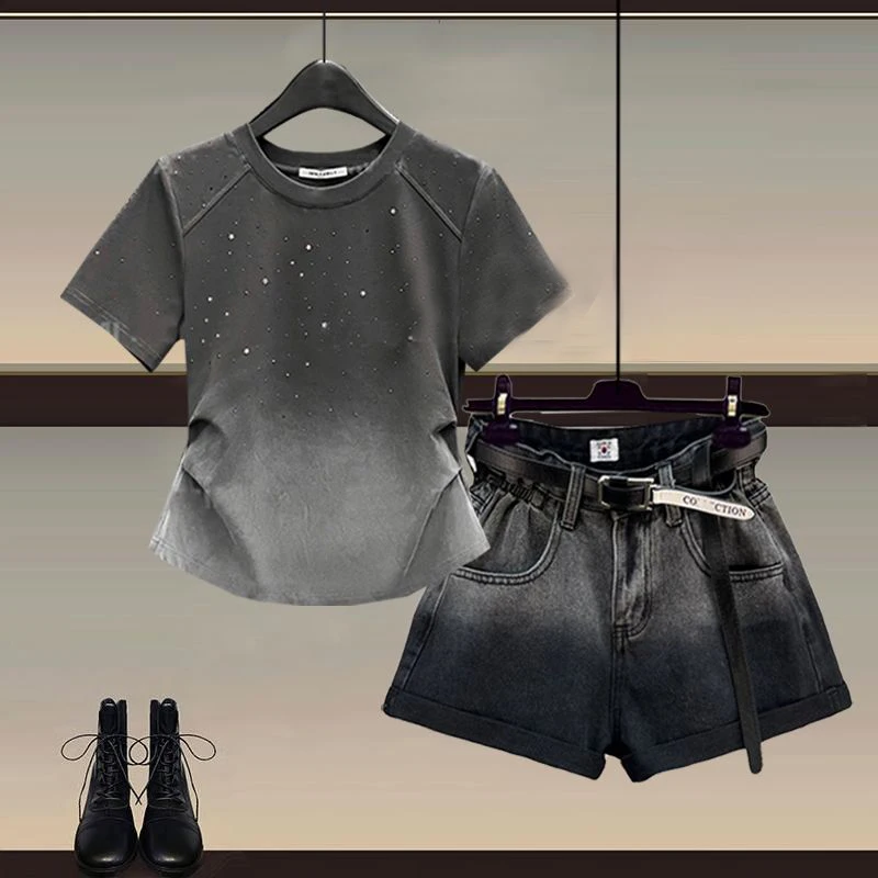 

Summer Fashion Women's Short Sleeve Top And Denim Shorts Two-Piece Set High Quality round Neck T-Shirt Casual Elegant Style
