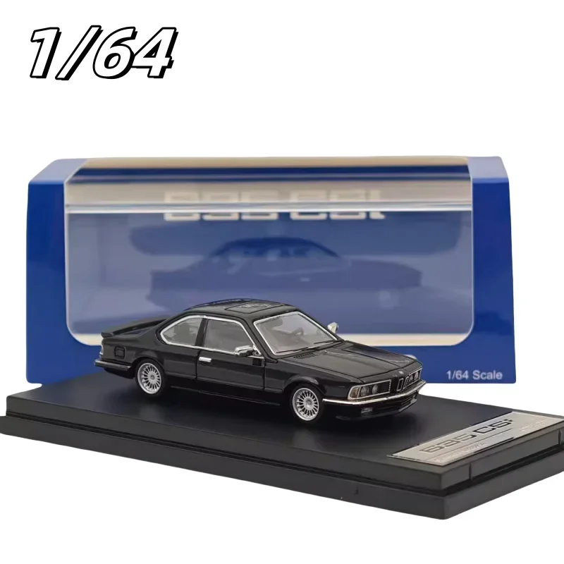 

1/64 BMW E24 635 CSI diecast alloy simulation model, children's collection of decorative toys, for children's holiday gifts.