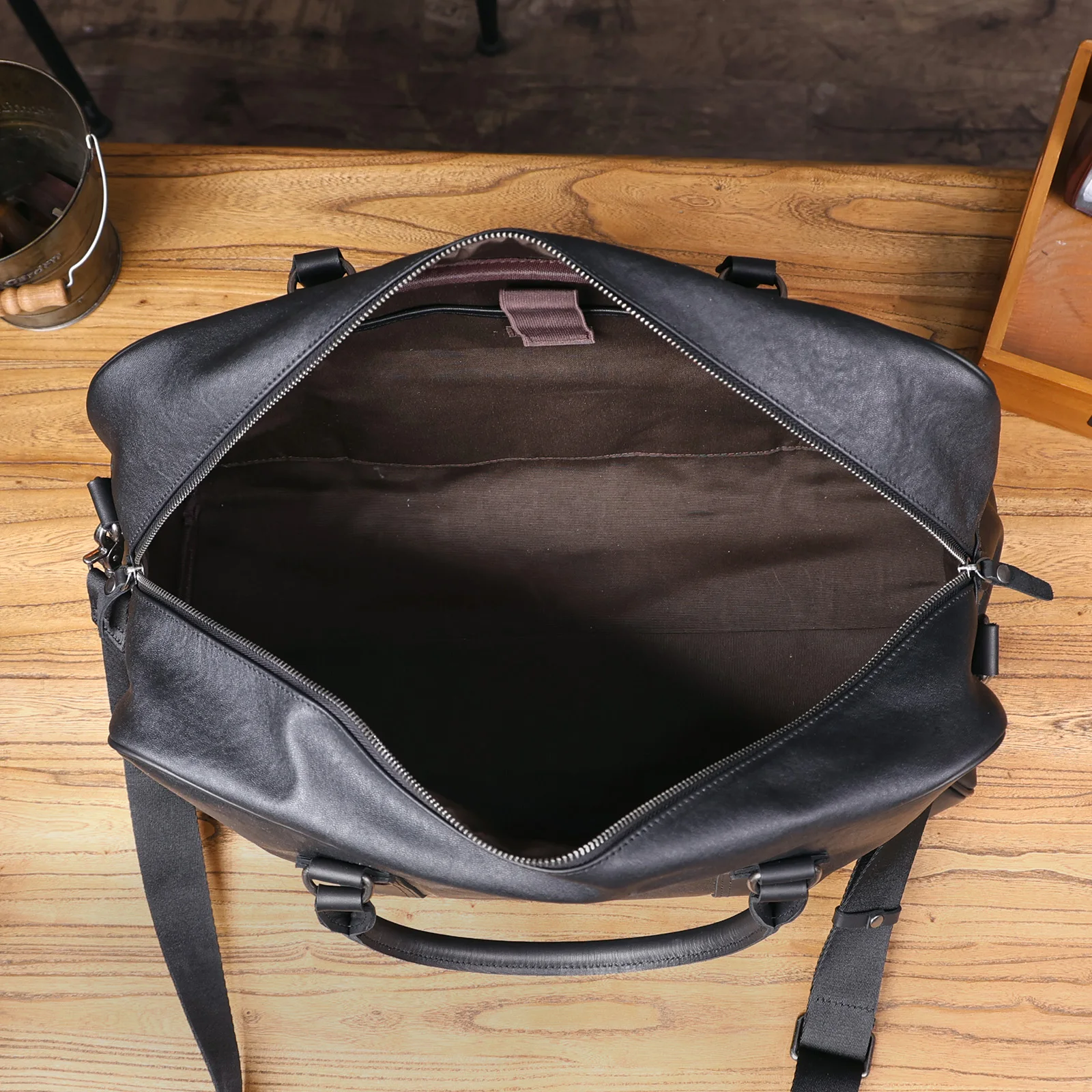 S.WORKER Vintage Reisetasche aus hochwertigem, pflanzlich gegerbtem Leder, Herren-Weekender-Reisetasche, Sporttasche für Outdoor-Reisen – Detail 16