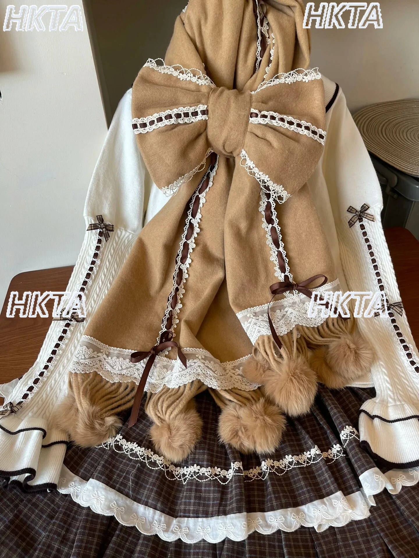 لطيف الرجعية الشريط الأوشحة النساء الدافئة جديد الشتاء وشاح للرقبة مع شرابات القوس هدية عيد ميلاد للفتيات لوليتا الكشمير وشاح شال #6