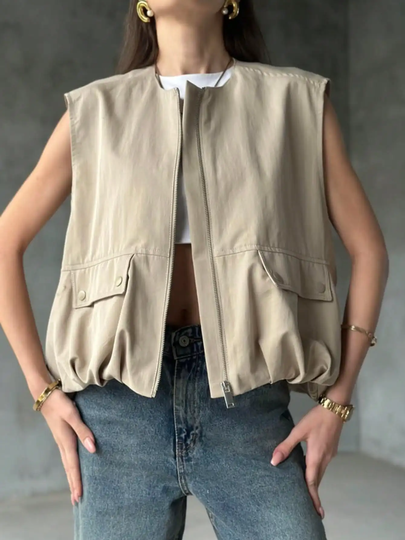 

Indefeir Women's Spring and Summer New Pleated Loose Jacket Vest Parka Vest