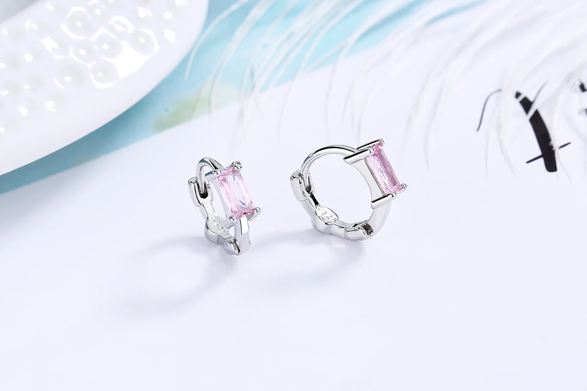 Huggies Earrings Purple white Green Blue Red Square Heart Silver Color Small Hoop Earrings for Women Girls Wedding Jewelry