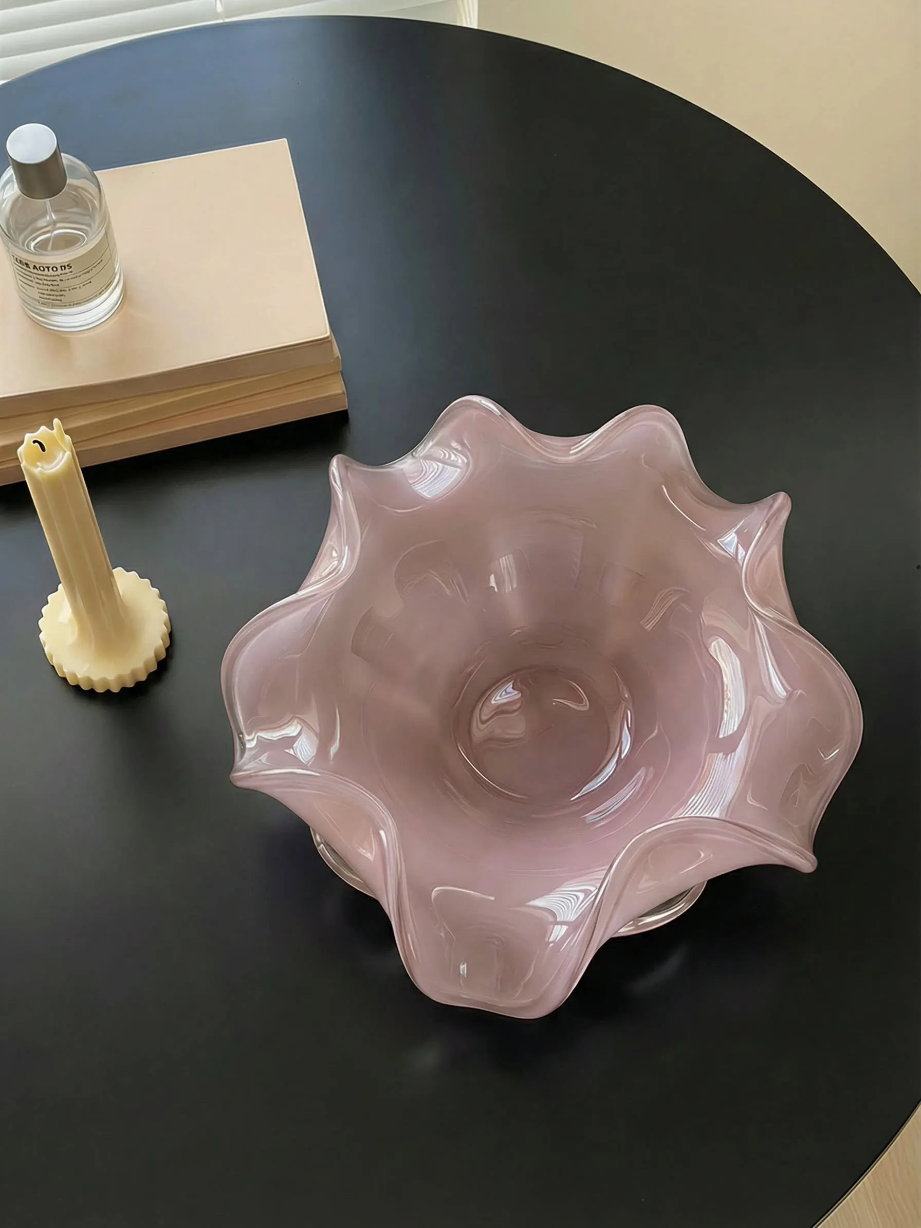 Super beautiful cherry blossom shape pink handmade glass fruit plate living room exquisite ornaments home goods