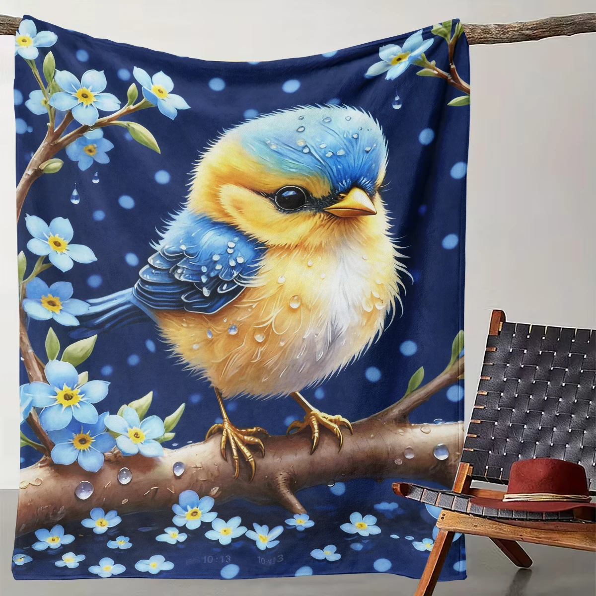 

1 Piece of Blue Feather Droplet Do Not Forget Me Cute Bird Blanket Suitable for Camping, Living Rooms, Offices, Chairs, and Beds