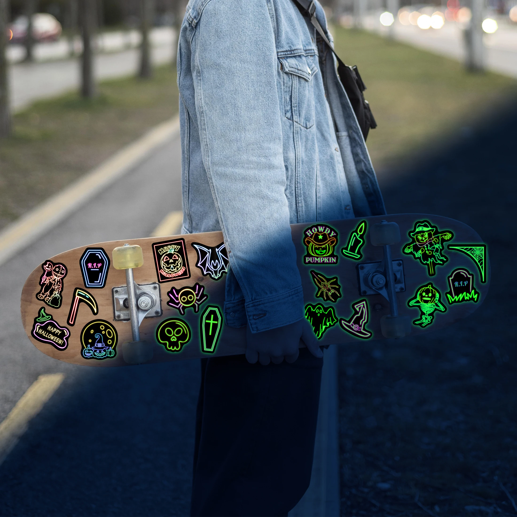 52 قطعة من ملصقات النيون للهالوين المتوهجة في الظلام، شارات كمبيوتر محمول من الفينيل المقاوم للماء للمراهقين والبنات والأولاد والطلاب في الفصول الدراسية #4