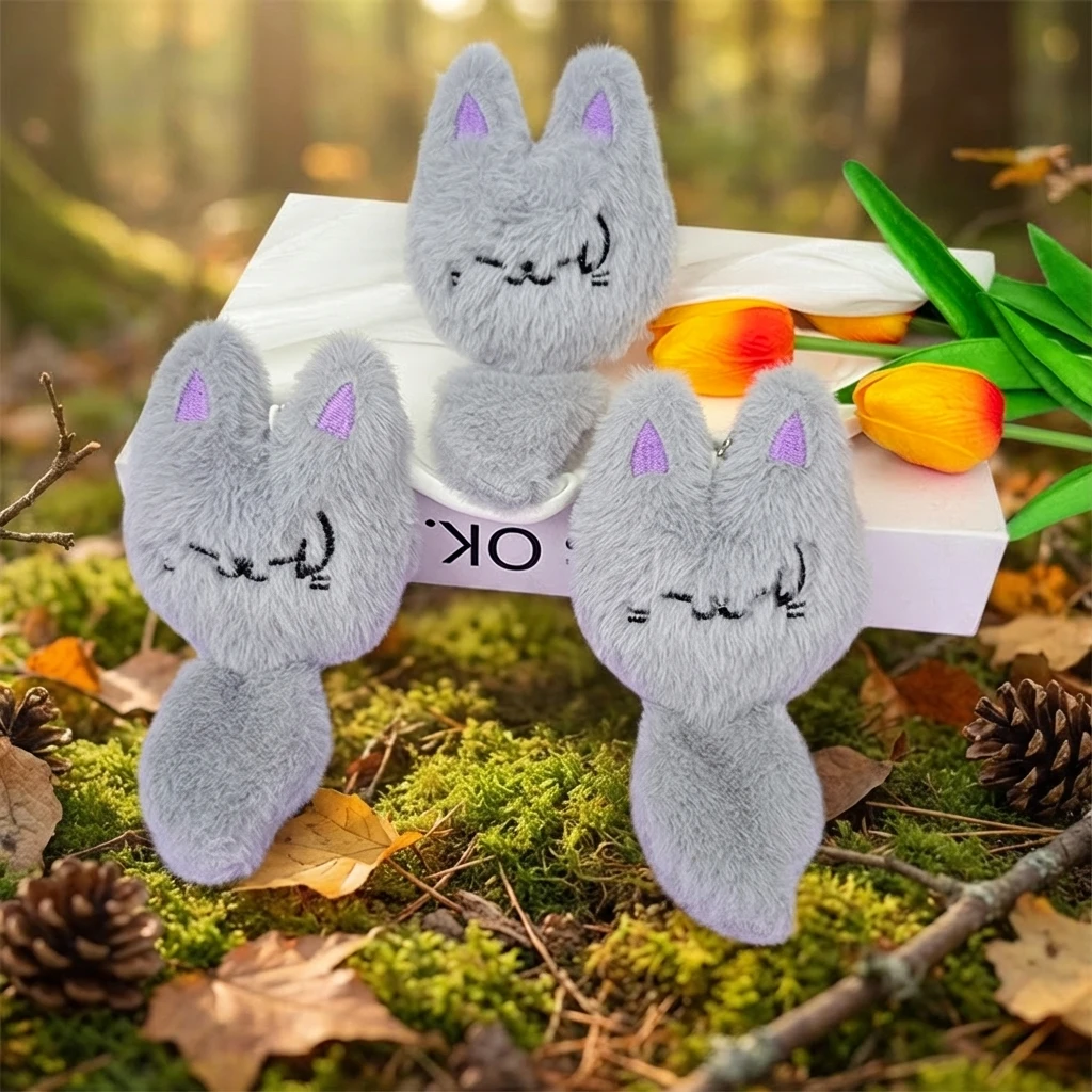 LLavero de peluche de Anime Jujutsu Kaisen Satoru Gojo, figura de dibujos animados bonita, muñeca, bolsa de juguete chirriante, colgante, regalo de Cosplay, venta al por mayor